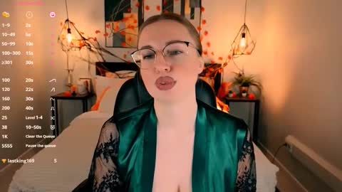 Lexy - Follow me online show from 1, 11, 2025