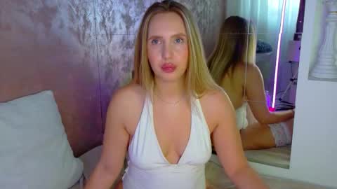 LEXXY online show from 21, 11, 2025