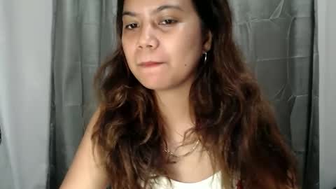 Snapshot of lexielar chatting on 10, 4, 2026 LEXIE online show from 10, 4, 2026