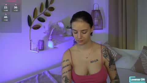 LexiiDarling online show from 3, 2, 2026