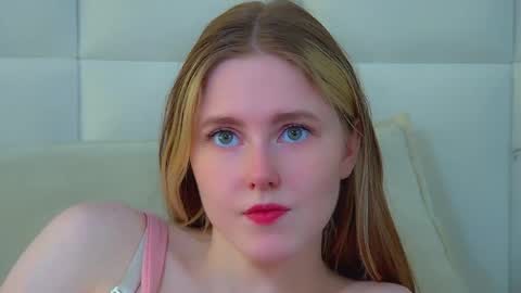 Snapshot of lexireadway chatting on 3, 6, 2026 Lexi online show from 3, 6, 2026