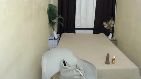 Snapshot of lexy_lorey chatting on 19, 10, 2025 lexy_lorey online show from 19, 10, 2025