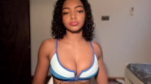 LEXY - Independent account online show from 17, 12, 2025