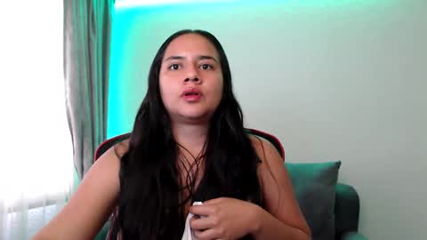 Lexy Davis online show from 4, 2, 2025