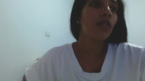 Snapshot of lexyquinn_ chatting on 30, 6, 2026 L I A online show from 30, 6, 2026