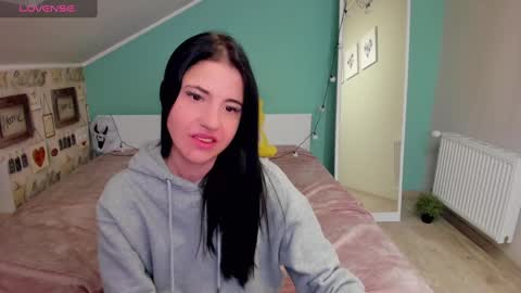 lexyswett online show from 10, 2, 2025