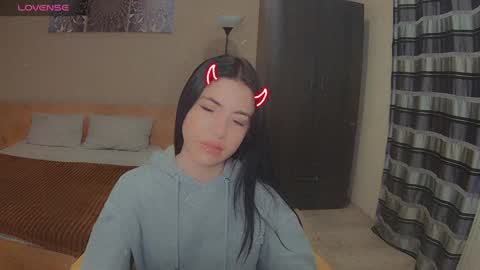 lexyswett online show from 26, 2, 2025