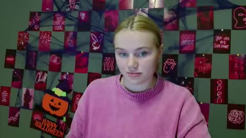 Leyla online show from 4, 10, 2025