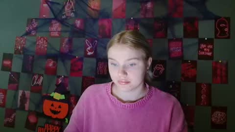 Leyla online show from 20, 10, 2025