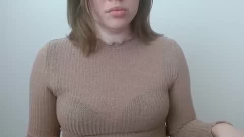 Snapshot of leyla_le chatting on 21, 4, 2026 Leyla online show from 21, 4, 2026