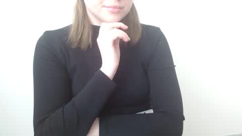 Snapshot of leyla_le chatting on 22, 4, 2026 Leyla online show from 22, 4, 2026