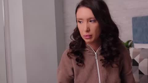 LeylaGracey online show from 5, 10, 2025