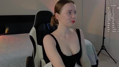 Linda my FANSLY  red fury online show from 15, 9, 2025