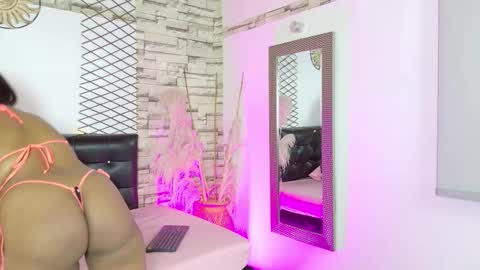 Lia James online show from 29, 3, 2026