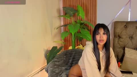 lia_bunny7 online show from 27, 2, 2026