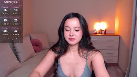 L I A online show from 9, 10, 2025