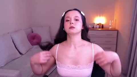 L I A online show from 8, 5, 2026