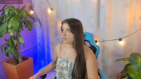 lia_little18 online show from 17, 5, 2026
