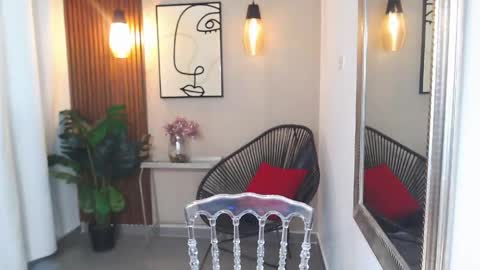 Snapshot of lia_mar_ chatting on 21, 4, 2026 LIA online show from 21, 4, 2026
