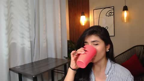 Snapshot of lia_mar_ chatting on 5, 5, 2026 LIA online show from 5, 5, 2026