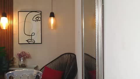 Snapshot of lia_mar_ chatting on 7, 5, 2026 LIA online show from 7, 5, 2026