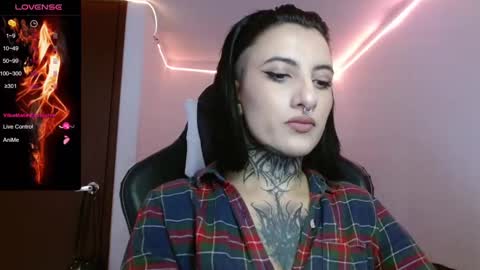 lia spicy   ig online show from 6, 3, 2025