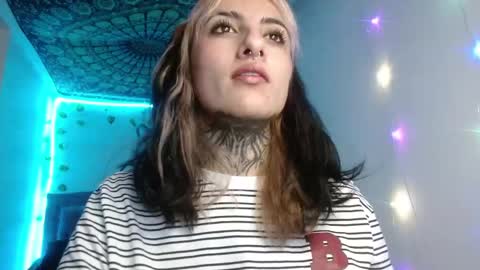 lia spicy   ig online show from 8, 5, 2026