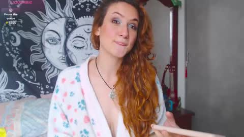 Lia Monroe online show from 5, 3, 2025