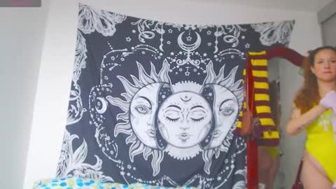 Lia Monroe online show from 14, 11, 2025