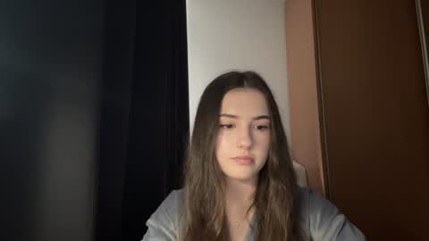 Snapshot of lia_queenie chatting on 16, 6, 2026 Lia online show from 16, 6, 2026