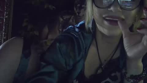 lia_raysss online show from 27, 3, 2026