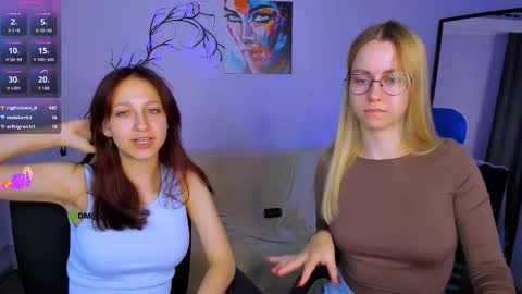 Snapshot of lia_sunset chatting on 12, 9, 2025 Lia online show from 12, 9, 2025
