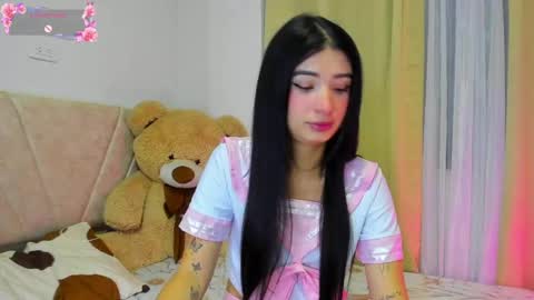 Lia Sweetty online show from 18, 4, 2026