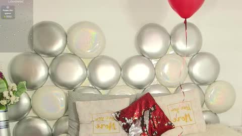 lia_valmont online show from 12, 2, 2026