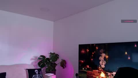 Snapshot of liaa_rodriguezz chatting on 14, 9, 2025 Liaa online show from 14, 9, 2025