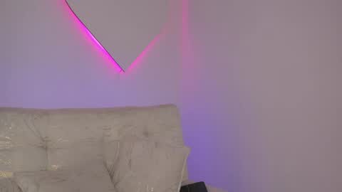 Snapshot of liacampbell__ chatting on 23, 5, 2026 La online show from 23, 5, 2026
