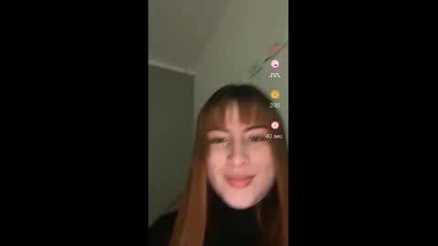 Snapshot of liahferrerr chatting on 27, 10, 2025 Liah Ferrer online show from 27, 10, 2025