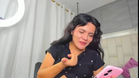 Snapshot of liakalifa chatting on 19, 5, 2026 Lia online show from 19, 5, 2026