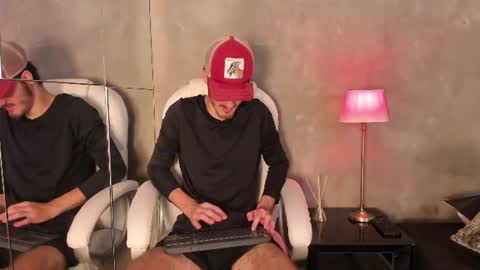 Snapshot of liam_crown_ chatting on 14, 6, 2026 Liam online show from 14, 6, 2026