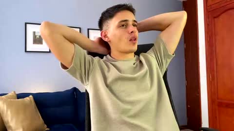 Liam online show from 4, 3, 2025