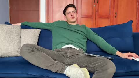 Liam online show from 7, 4, 2026