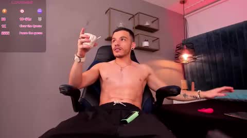 Snapshot of liam_es chatting on 27, 2, 2026 liam_es online show from 27, 2, 2026