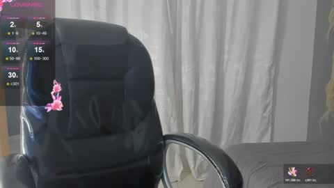 Snapshot of liam_fox7 chatting on 7, 7, 2026 Liam online show from 7, 7, 2026