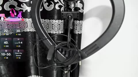 LIAM KLEIN online show from 7, 3, 2025