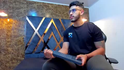 LIAM KLEIN online show from 24, 9, 2025