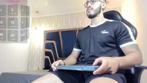 LIAM KLEIN online show from 17, 3, 2026