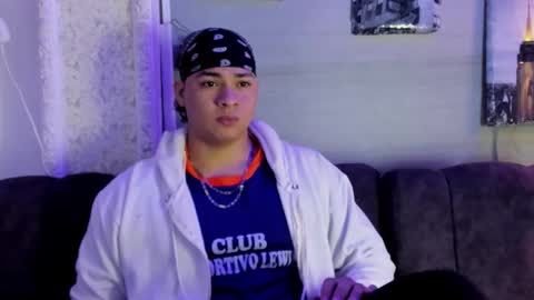 liam online show from 3, 12, 2025