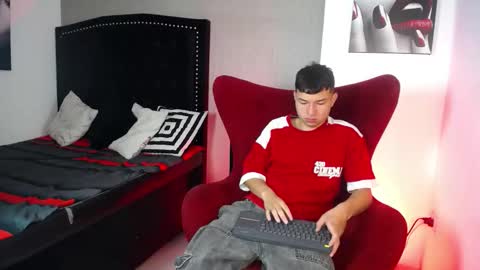 Snapshot of liam_sean chatting on 27, 2, 2026 Liam online show from 27, 2, 2026