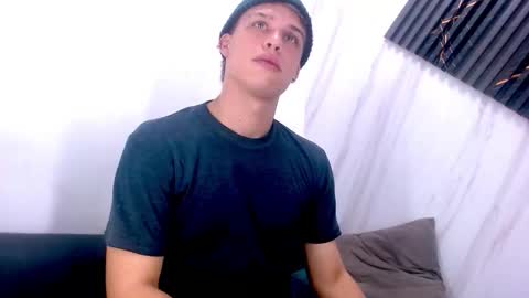 Snapshot of liam_york chatting on 24, 2, 2026 liam_york online show from 24, 2, 2026