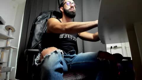 Liam online show from 10, 1, 2026